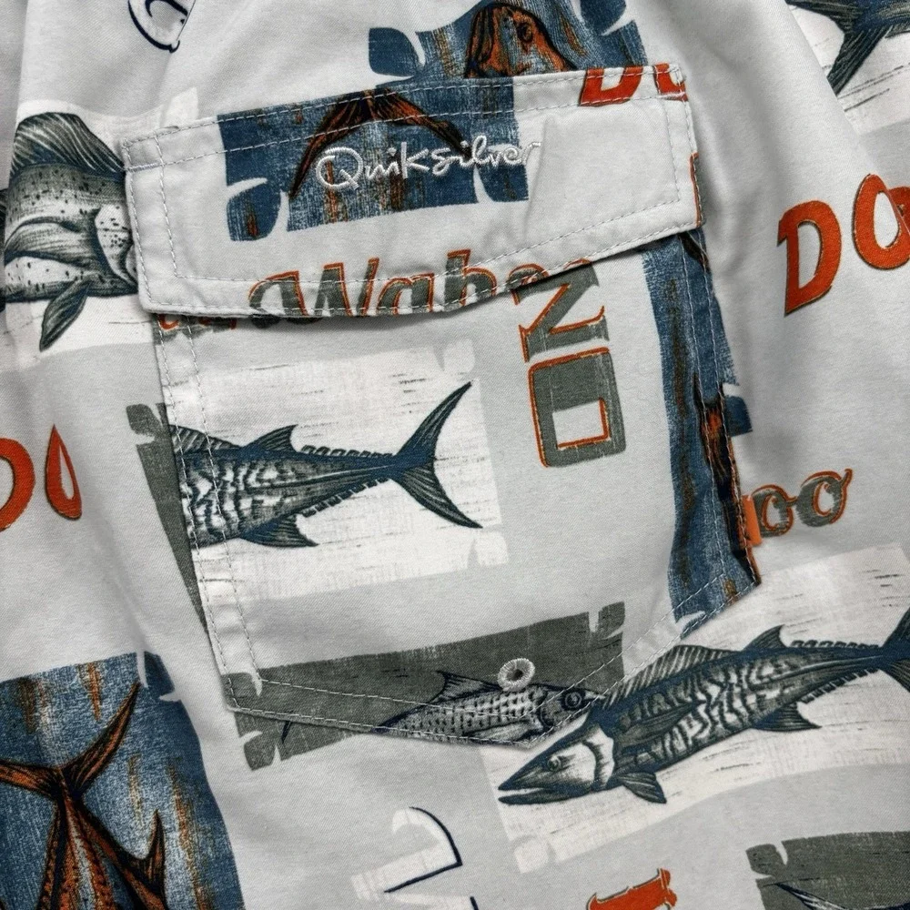 Quick Silver Shorts Mens Swim Trunks XL Fishing AOP Waterman‎ Board Shorts